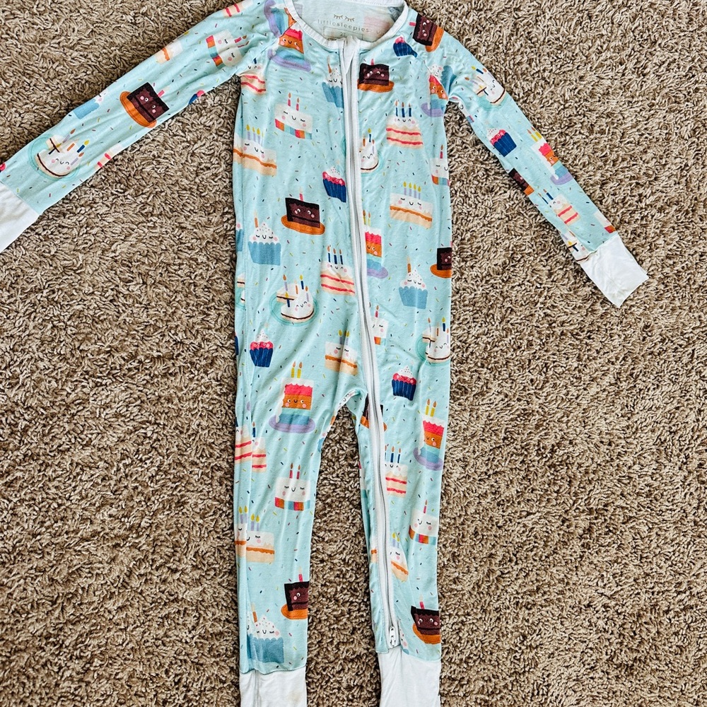 Little Sleepies Birthday Cake Zippy